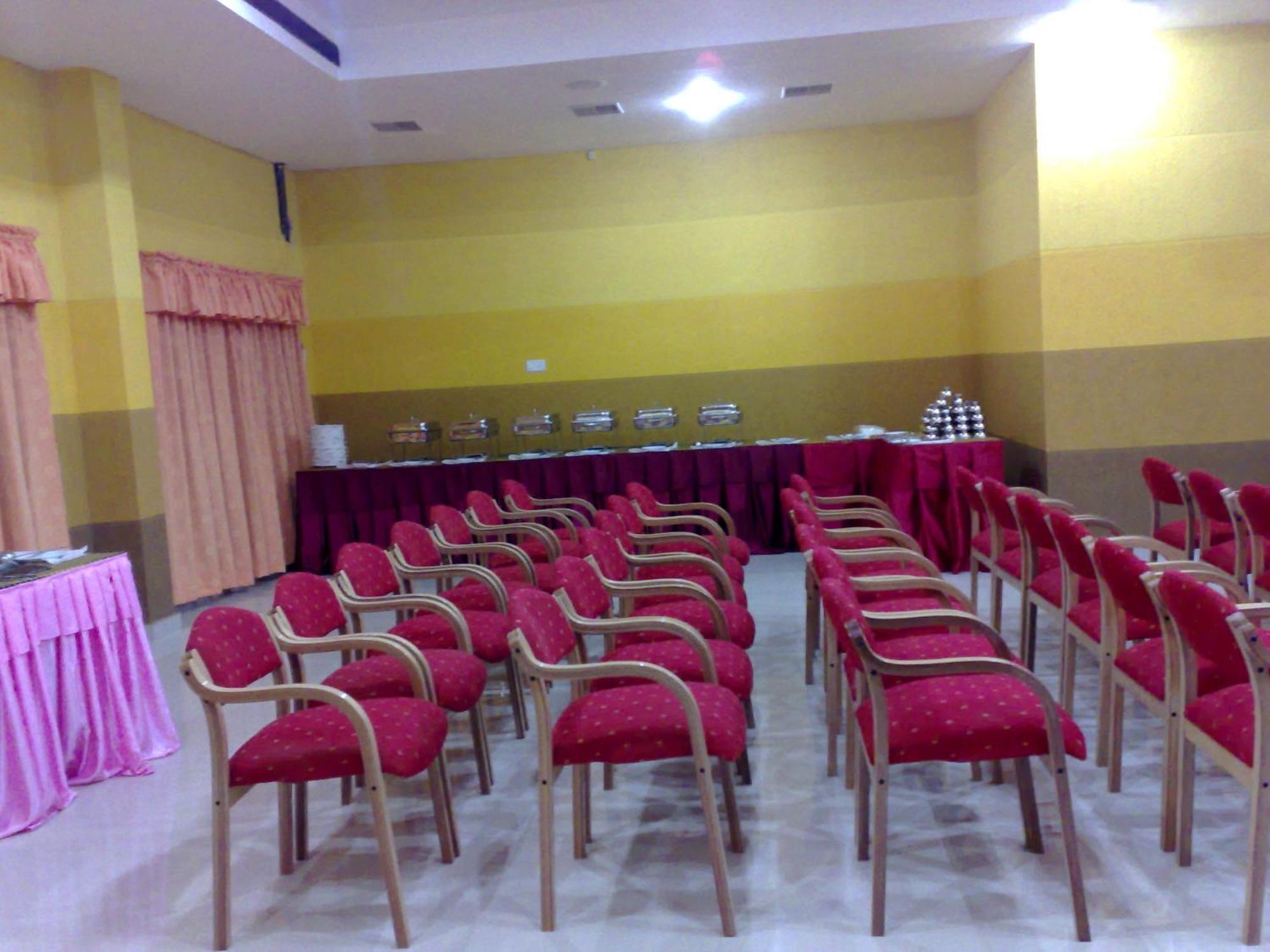 Hotel Kpm Regency Palakkad Zimmer foto